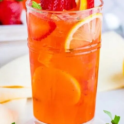 Dole Strawberry Lemonade, 20 Oz Bottle